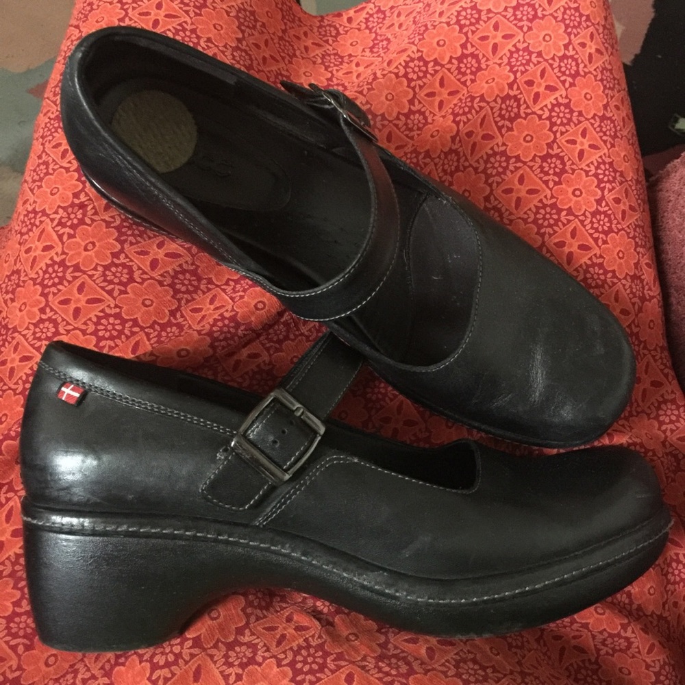 Black Leather Work / Comfort Mary Janes by Ecco 41